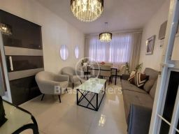 https://img.olx.com.br/thumbs256x256/68/680528400446977.jpg