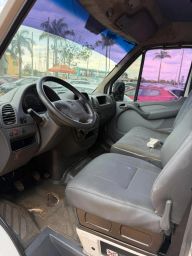 https://img.olx.com.br/thumbs256x256/68/680679692268133.jpg