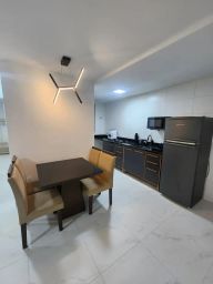 https://img.olx.com.br/thumbs256x256/68/680687415427640.jpg