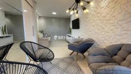 https://img.olx.com.br/thumbs256x256/68/681571404571534.jpg