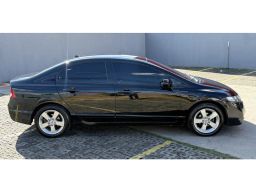 https://img.olx.com.br/thumbs256x256/68/681685800479987.jpg