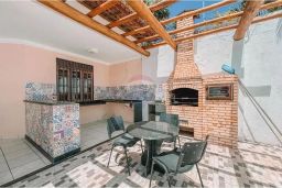 https://img.olx.com.br/thumbs256x256/68/682529407553144.jpg