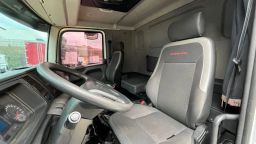 https://img.olx.com.br/thumbs256x256/68/682552829400592.jpg
