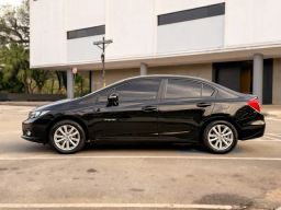https://img.olx.com.br/thumbs256x256/68/682636198825219.jpg