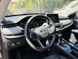 https://img.olx.com.br/thumbs256x256/68/682666181925041.jpg