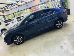 https://img.olx.com.br/thumbs256x256/68/682676567464902.jpg