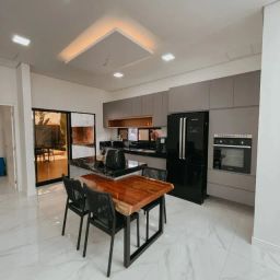 https://img.olx.com.br/thumbs256x256/68/683433442611632.jpg
