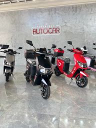 https://img.olx.com.br/thumbs256x256/68/683505572447494.jpg