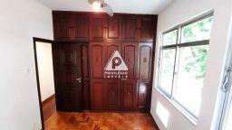 https://img.olx.com.br/thumbs256x256/68/683515404465673.jpg
