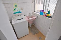 https://img.olx.com.br/thumbs256x256/68/683596525145494.jpg