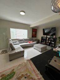 https://img.olx.com.br/thumbs256x256/68/683687439526283.jpg