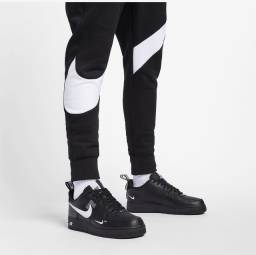 Título do anúncio: Calça Nike Sportswear Statement Masculina
