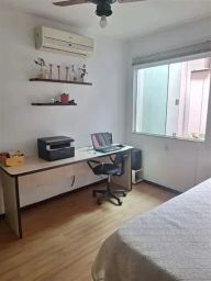 https://img.olx.com.br/thumbs256x256/68/684570645969160.jpg