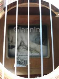 Título do anúncio: Violão Giannini em estado de novo com capa