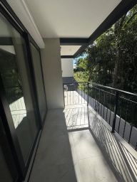 https://img.olx.com.br/thumbs256x256/68/685517872228819.jpg