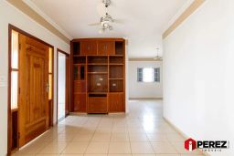 https://img.olx.com.br/thumbs256x256/68/685556882832225.jpg