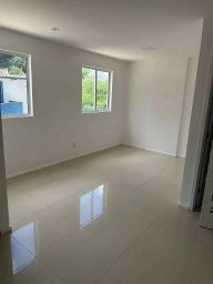 https://img.olx.com.br/thumbs256x256/68/685571753397396.jpg