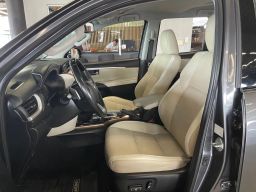 https://img.olx.com.br/thumbs256x256/68/685598150860665.jpg