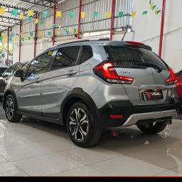 https://img.olx.com.br/thumbs256x256/68/685611065442617.jpg