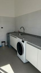 https://img.olx.com.br/thumbs256x256/68/685625673623190.jpg