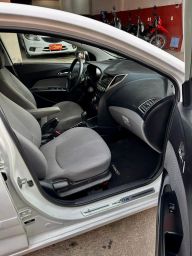 https://img.olx.com.br/thumbs256x256/68/685627291132985.jpg