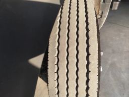 https://img.olx.com.br/thumbs256x256/68/686418772304266.jpg