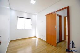 https://img.olx.com.br/thumbs256x256/68/686445290397231.jpg