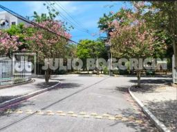 https://img.olx.com.br/thumbs256x256/68/686541282558217.jpg