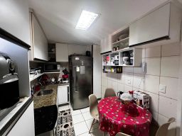 https://img.olx.com.br/thumbs256x256/68/687551160371506.jpg
