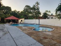 https://img.olx.com.br/thumbs256x256/68/687602436925483.jpg