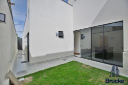 https://img.olx.com.br/thumbs256x256/68/688485172268686.jpg