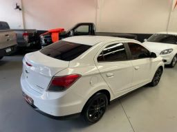 https://img.olx.com.br/thumbs256x256/68/688502877323924.jpg