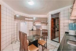 https://img.olx.com.br/thumbs256x256/68/688516282319395.jpg