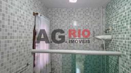 https://img.olx.com.br/thumbs256x256/68/688542404635849.jpg