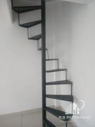 https://img.olx.com.br/thumbs256x256/68/688587632029998.jpg