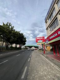 https://img.olx.com.br/thumbs256x256/68/688592163398381.jpg