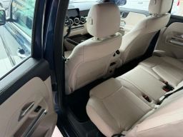 https://img.olx.com.br/thumbs256x256/68/688668576258279.jpg