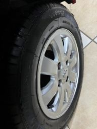 https://img.olx.com.br/thumbs256x256/68/688684681151272.jpg