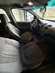 https://img.olx.com.br/thumbs256x256/68/688686815878487.jpg