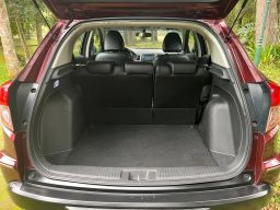 https://img.olx.com.br/thumbs256x256/68/689555393158231.jpg
