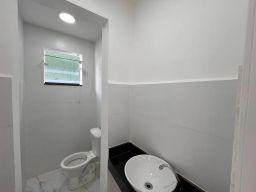 https://img.olx.com.br/thumbs256x256/68/689584738812532.jpg
