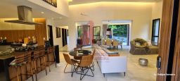 https://img.olx.com.br/thumbs256x256/69/690654554895258.jpg