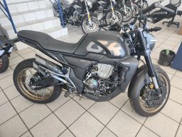 https://img.olx.com.br/thumbs256x256/69/692435353076986.jpg