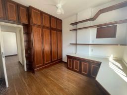 https://img.olx.com.br/thumbs256x256/69/692521866455219.jpg