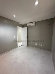 https://img.olx.com.br/thumbs256x256/69/692585262166095.jpg