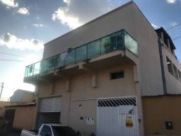 Título do anúncio: Apartamento com 4 dormitórios para alugar, 180 m² por R$ 2.200,00/mês - Planalto - Uberlân