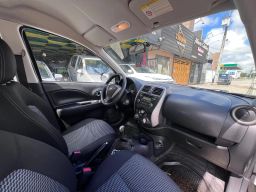https://img.olx.com.br/thumbs256x256/69/695642178200546.jpg