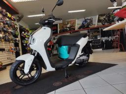 https://img.olx.com.br/thumbs256x256/69/696550381659609.jpg