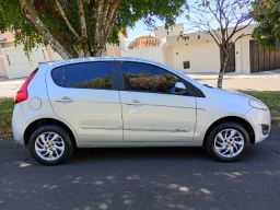 https://img.olx.com.br/thumbs256x256/69/696637791770119.jpg