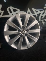 https://img.olx.com.br/thumbs256x256/69/696670335728780.jpg